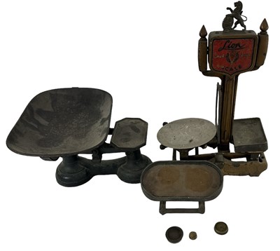 Lot 354 - A pair of Lion Quick Action balance scales,...