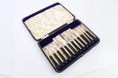 Lot 2374 - COOPER BROTHERS & SONS LTD; a George V cased...