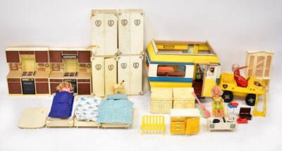 Lot 735 - SINDY; a quantity of furniture and accessories,...