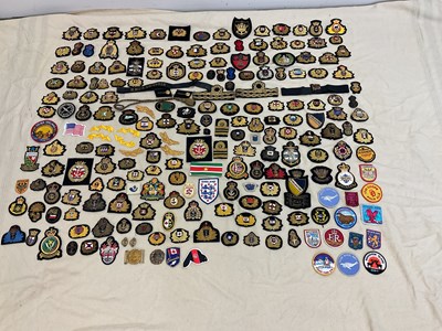 Lot 30 - A quantity of Merchant Navy and military cap...