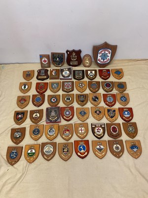 Lot 10 - A very large collection of both merchant and...