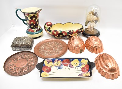 Lot 406 - A quantity of various mixed collectibles...