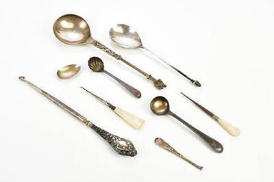 Lot 2400 - A George V hallmarked silver preserve spoon,...