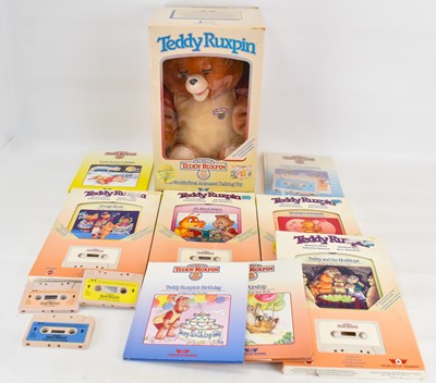 Lot 694 - THE WORLD OF TEDDY RUXPIN; a boxed animated...