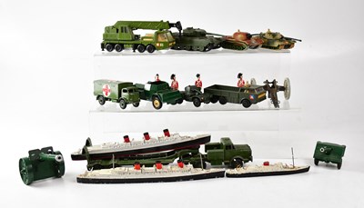 Lot 859 - A collection of diecast military and army...