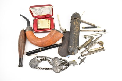 Lot 417 - A collectors' lot comprising silver and silver...