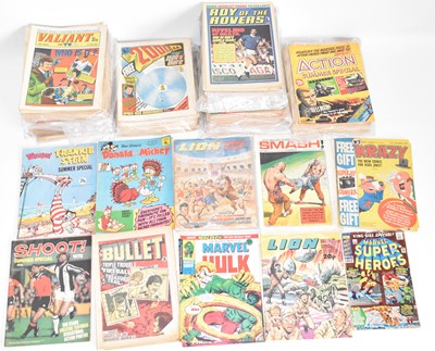 Lot 594 - A large quantity of mixed 1970s comics...