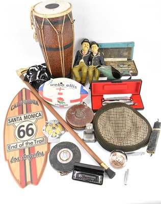 Lot 382 - A collectors' lot comprising a 'Midi Size'...