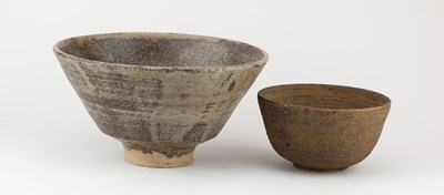Lot 215 - IAN GODFREY (1942-1992); a stoneware bowl with...