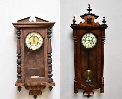 Lot 1416 - A Victorian walnut single weight Vienna wall...
