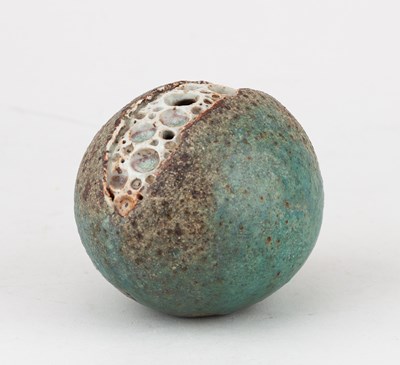 Lot 19 - ALAN WALLWORK (1931-2019); a small stoneware...