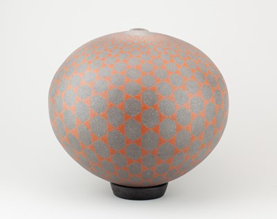 Lot 225 - ILONA SULIKOVA (born 1949); a raku vessel...