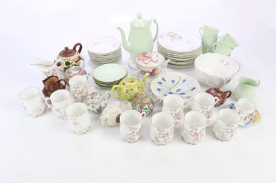Lot 2381 - A mixed lot of ceramics including 'Pompadour'...