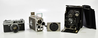 Lot 1659 - A Canon Canonet QL19, a Compur leather cased...