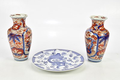 Lot 2608 - A pair of early 20th century Japanese Imari...
