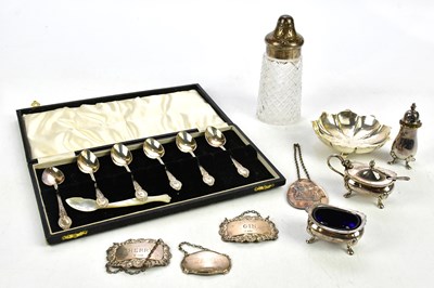 Lot 2334 - JOSIAH WILLIAMS & CO; an Edward VII hallmarked...