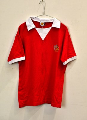 Lot 1837 - GEORGE BEST; a signed Manchester United 1970s...
