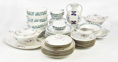 Lot 2384 - J & G MEAKIN; a 1960s/70s part dinner service...