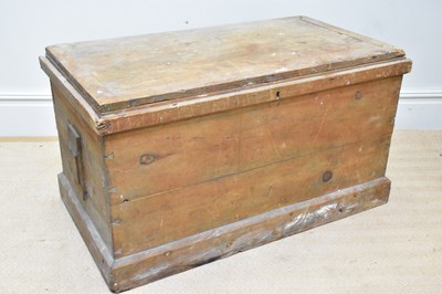 Lot 1326 - An old pine blanket box, width 105cm.