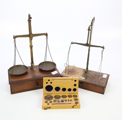 Lot 1771 - R. PRINGLE & SONS; a set of brass balance...