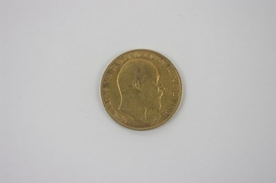 Lot 2612 - An Edward VII half sovereign; 1907.