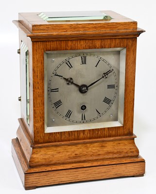 Lot 1367 - A 19th century oak cased four glass bracket...