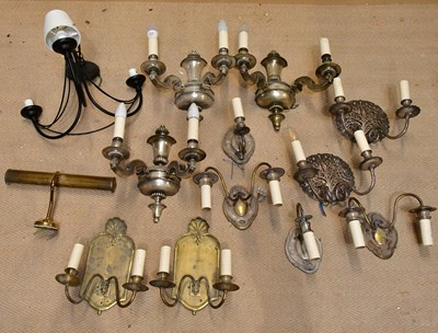 Lot 1797 - A collection of contemporary wall lights and a...