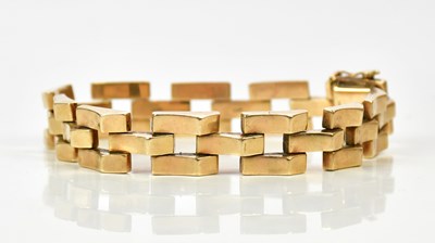 Lot 405 - A 9ct yellow gold link bracelet, weight...