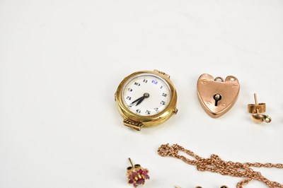 Lot 9 - A 9ct yellow gold cased lady's wristwatch...
