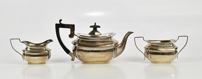 Lot 2050 - A & J ZIMMERMAN LTD; an Edward VII hallmarked...