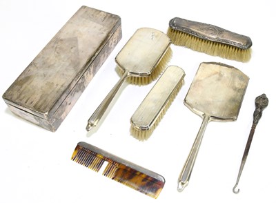 Lot 2198 - An Edward VII hallmarked silver cigarette box...