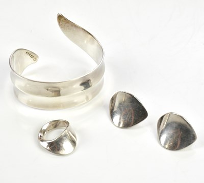 Lot 863 - GEORG JENSEN; a set of silver jewellery...