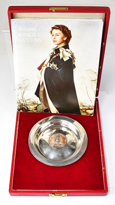 Lot 899 - SILVERWARE MANUFACTURERS LTD; an Elizabeth II...