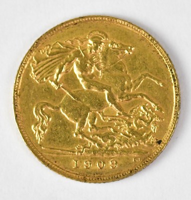 Lot 964 - An Edward VII half sovereign 1909, George and...