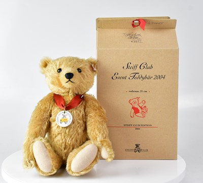 Lot 383 - STEIFF; a German collectors' bear, 'Club...
