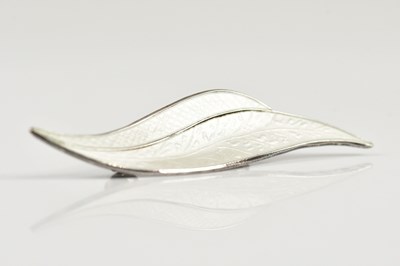 Lot 391 - KARL RASMUSSEN; a sterling silver and white...