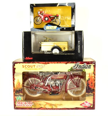 Lot 863 - GUILOY; a Scout 1920 Indian 1/6 scale metal...