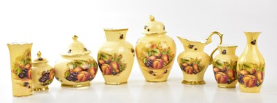 Lot 2942 - AYNSLEY; a collection of decorative ceramics...