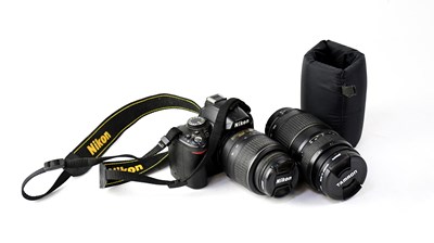 Lot 506 - NIKON
