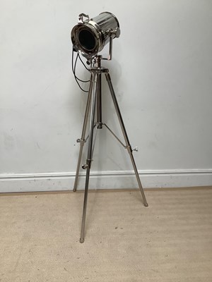 Lot 1514 - A modern chrome tripod spotlight, height 168cm.