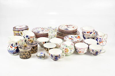 Lot 3002 - A Gaudy Welsh part tea service, Minton 'Haddon...