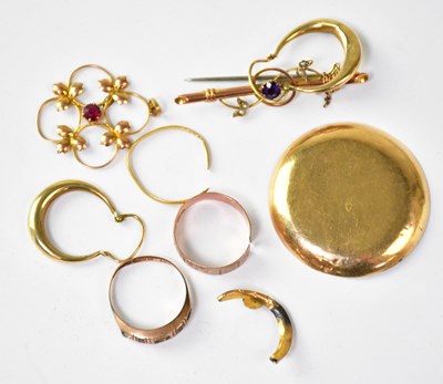 Lot 1244 - Mixed gold jewellery comprising an 18ct gold...