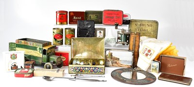 Lot 616 - A collectors' lot to include an enamel sign...