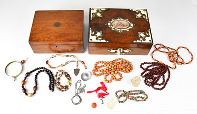 Lot 618 - A Victorian walnut jewellery casket with...