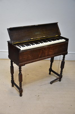 Lot 1517 - DULCITONE; an early 20th century oak cased...