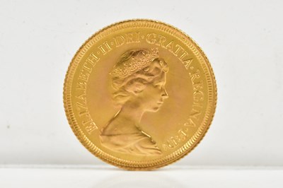 Lot 2550 - An Elizabeth II full sovereign, 1974.