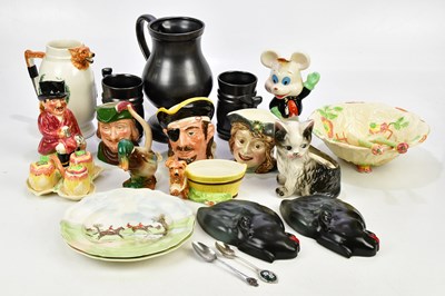 Lot 2919 - A collection of decorative ceramics to include...
