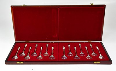 Lot 898 - ROBERTS & BELK LTD; a cased set of fourteen...