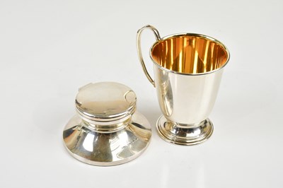 Lot 2158 - W I BROADWAY & CO; an Elizabeth II hallmarked...
