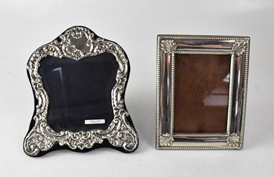 Lot 903 - Two hallmarked silver modern desktop photo...
